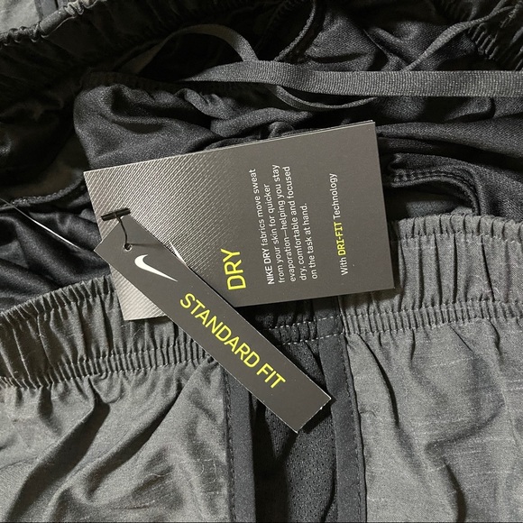 Nike shorts - Picture 5 of 6